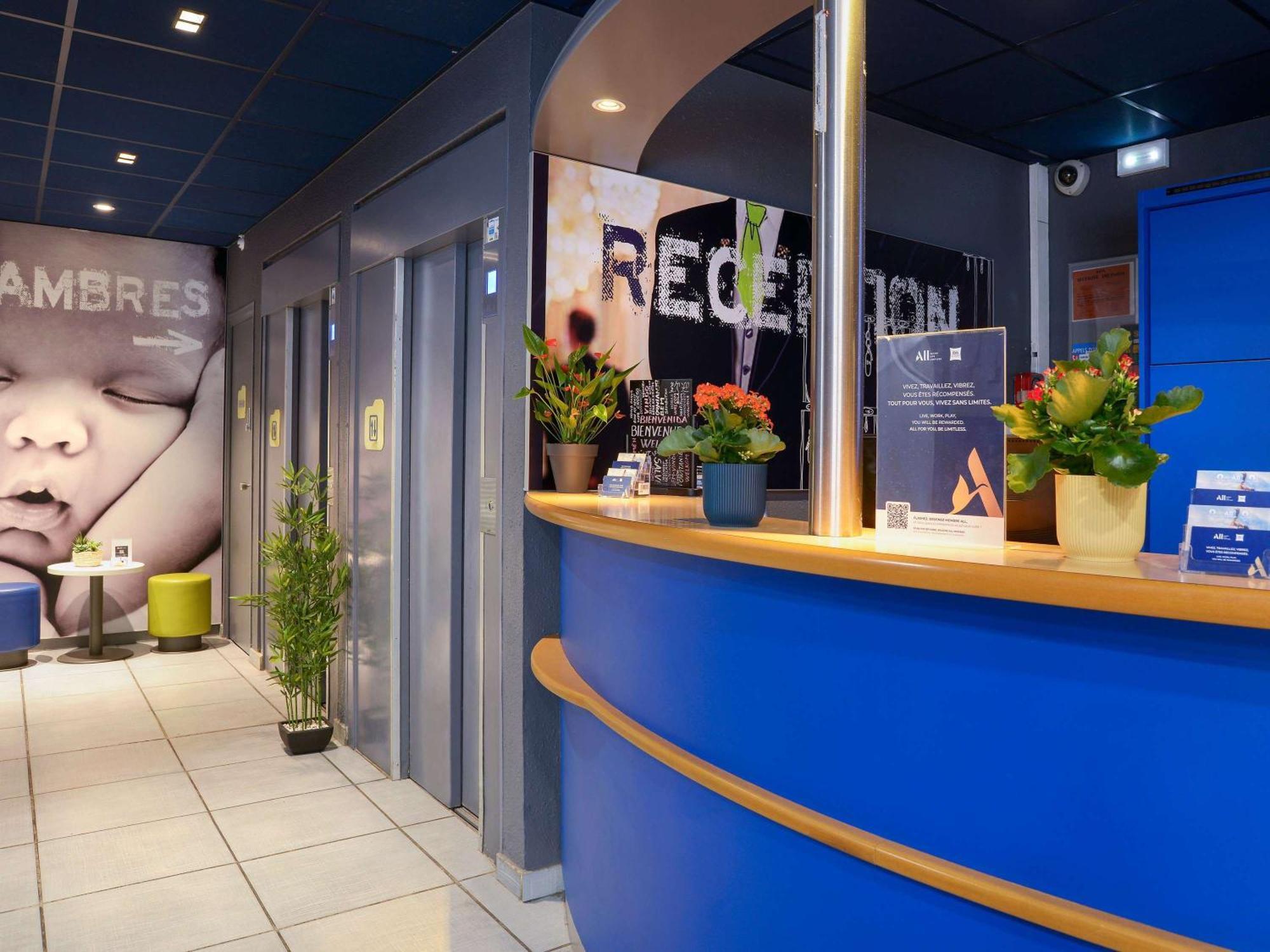 Ibis Budget Toulouse Centre Gare Bagian luar foto